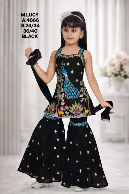 M-LUCY-GHARARA-4866