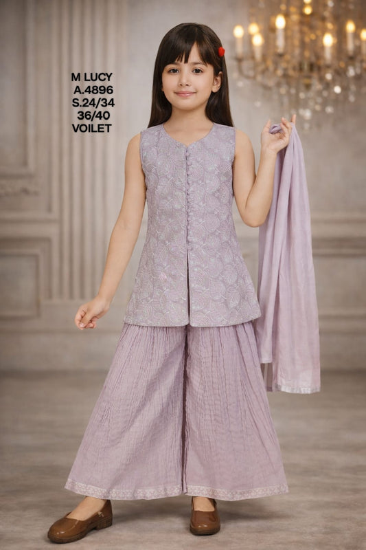 M-LUCY-GHARARA-4896